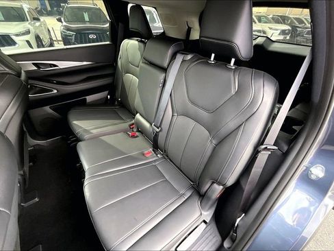 New 2026 INFINITI QX60 Luxe FWD image 12