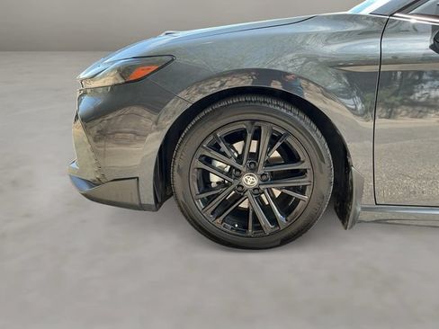 Used 2025 Toyota Camry SE FWD image 21