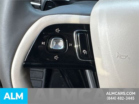 Used 2023 Lincoln Corsair Standard image 31