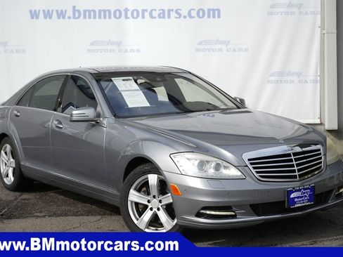 Used 2011 Mercedes-Benz S 550 4MATIC image 1