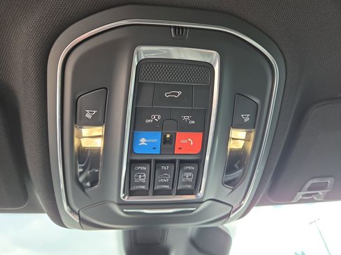 New 2026 Jeep Grand Cherokee Limited AWD/4WD image 8