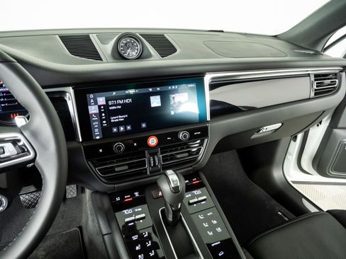 New 2026 Porsche Macan S AWD/4WD image 13
