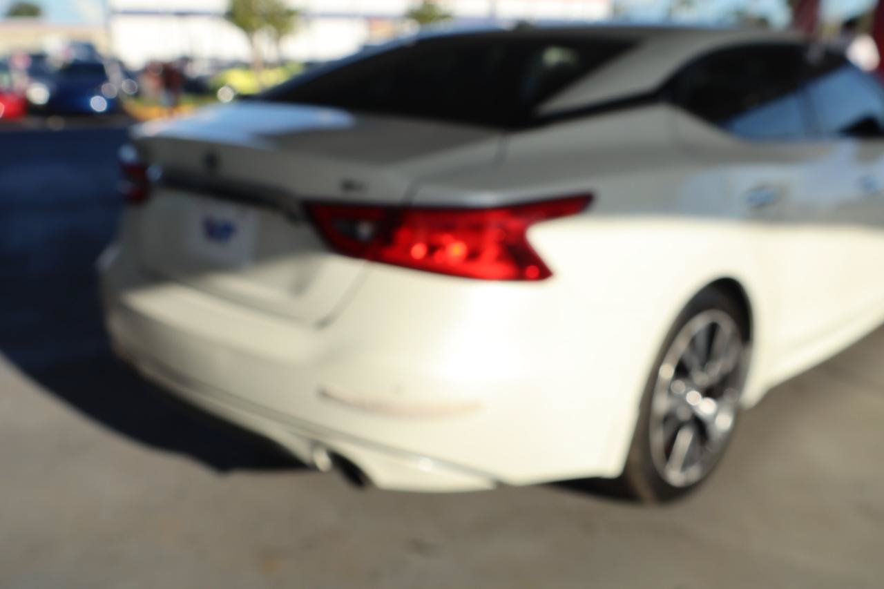 Used 2017 Nissan Maxima 3.5 SV FWD image 7
