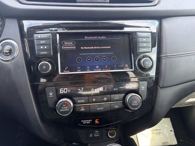 Used 2019 Nissan Rogue SL w/ Premium Package FWD image 11