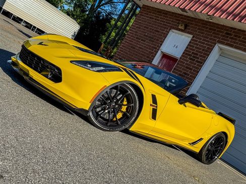 Used 2019 Chevrolet Corvette Grand Sport RWD image 7