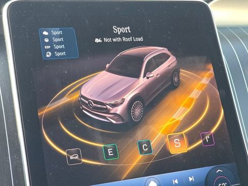 Certified 2023 Mercedes-Benz GLC 300 4MATIC image 32