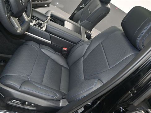 New 2026 Toyota Tundra Platinum w/ TRD Off-Road Package image 10