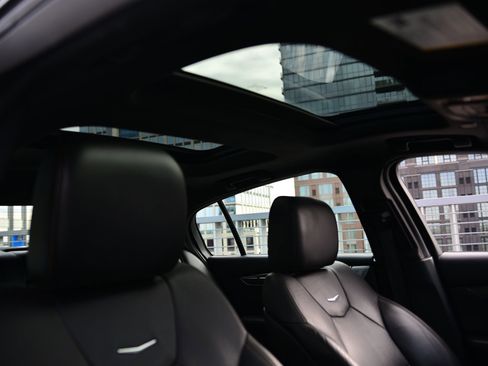 Used 2021 Cadillac CT5 V w/ Premium Package image 14