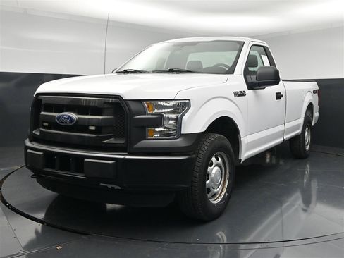 Used 2017 Ford F150 XL w/ Equipment Group 101A Mid AWD/4WD image 2
