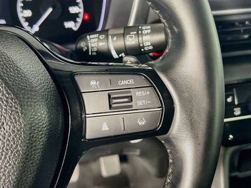 Used 2025 Honda Pilot EX-L image 18