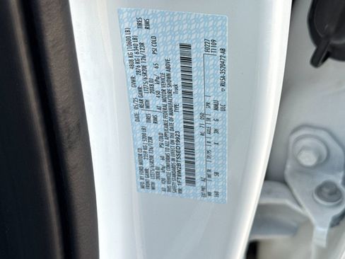 New 2025 Ford F250 Lariat w/ Lariat Ultimate Package image 34