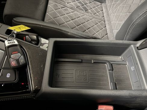 Used 2023 Audi S4 Premium Plus image 16