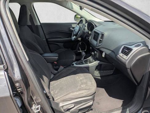 Used 2020 Jeep Compass Sport FWD image 18