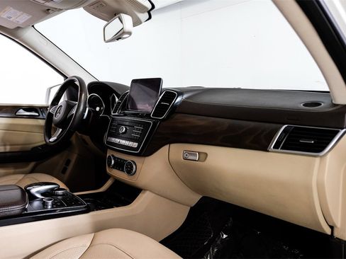 Used 2019 Mercedes-Benz GLS 450 4MATIC w/ Premium 1 Package image 12