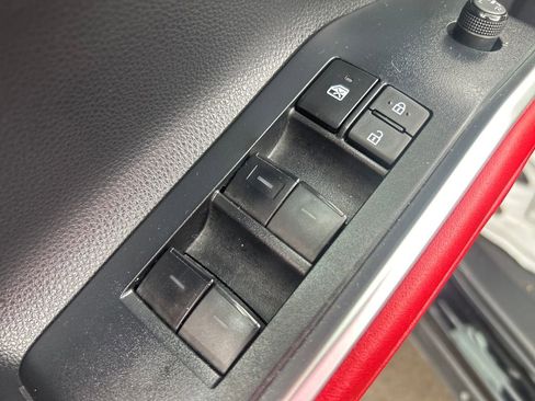 Used 2023 Toyota Highlander XSE AWD/4WD image 29