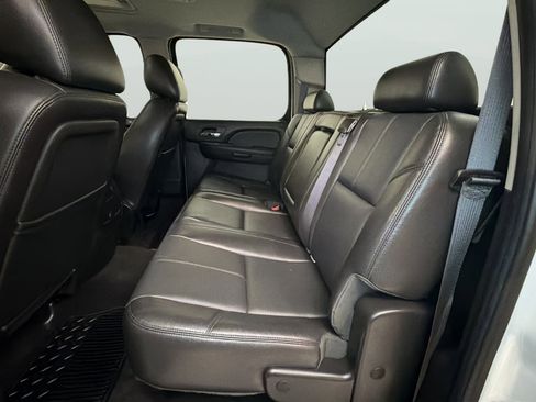 Used 2012 Chevrolet Silverado 2500 LTZ w/ LTZ Plus Package AWD/4WD image 33