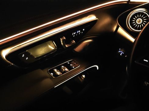 Used 2023 Mercedes-Benz EQS 450+ 4MATIC Sedan image 30