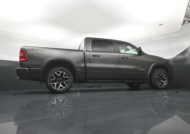 Used 2025 RAM 1500 Laramie AWD/4WD image 20