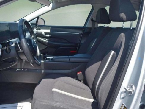 Used 2025 Hyundai Sonata SEL FWD image 4