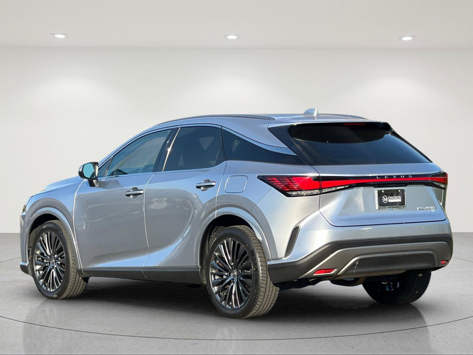 Used 2024 Lexus RX 450h AWD w/ Convenience Package image 3