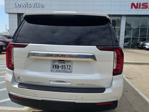 Used 2024 GMC Yukon XL Denali w/ Advanced Technology Package AWD/4WD image 3