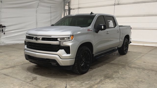 Used 2022 Chevrolet Silverado 1500 RST w/ RST All Star Premium Package AWD/4WD image 8