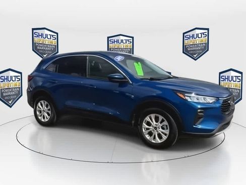 Used 2023 Ford Escape Active w/ Tech Pack #2 image 3