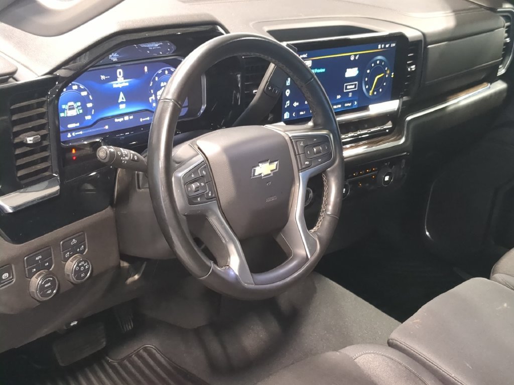 Used 2024 Chevrolet Silverado 1500 RST w/ LPO, Dark Essentials Package AWD/4WD image 12