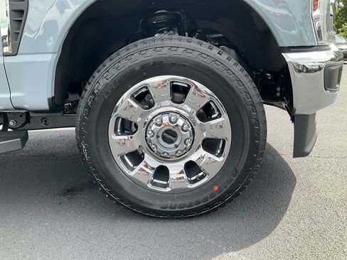 New 2026 Ford F250 Lariat w/ Chrome Package AWD/4WD image 10