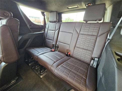 Used 2023 Cadillac Escalade Sport Platinum image 29