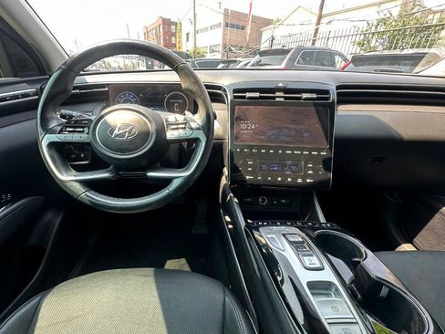 Used 2022 Hyundai Tucson Limited FWD image 11