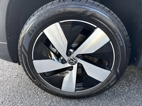 Used 2024 Volkswagen Taos S AWD/4WD image 10