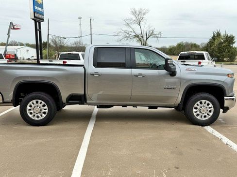 New 2026 Chevrolet Silverado 2500 LT w/ Texas Edition AWD/4WD image 6