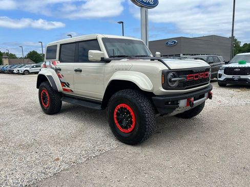 Used 2025 Ford Bronco Raptor AWD/4WD image 1
