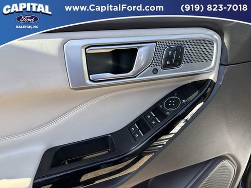 Certified 2023 Ford Explorer Platinum w/ Class IV Trailer Tow Package image 20