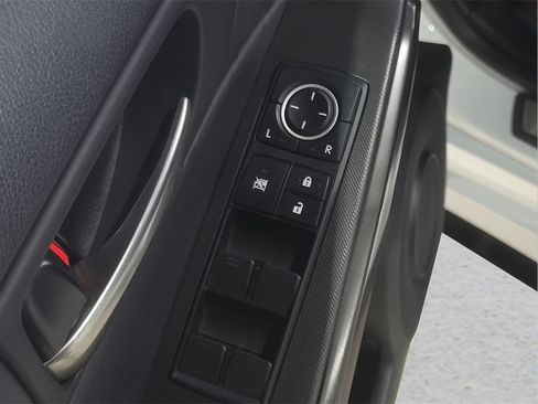 Used 2022 Lexus IS 350 F Sport image 12