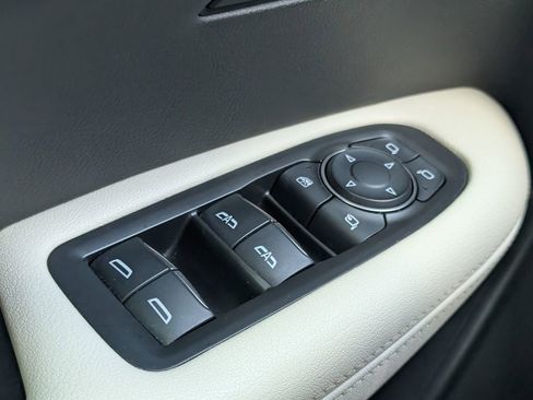 Used 2020 Cadillac XT6 Sport AWD/4WD image 17