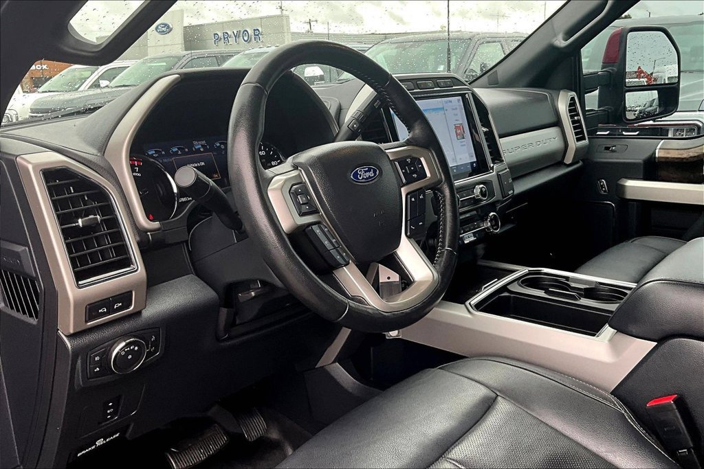 Used 2022 Ford F250 Lariat w/ Lariat Value Package AWD/4WD image 13