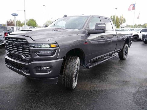 New 2026 RAM 2500 Tradesman AWD/4WD image 3