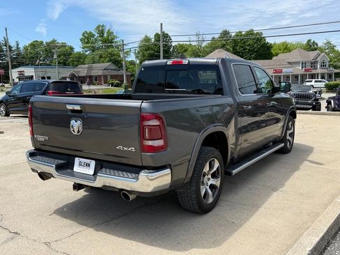 Used 2019 RAM 1500 Laramie AWD/4WD image 6
