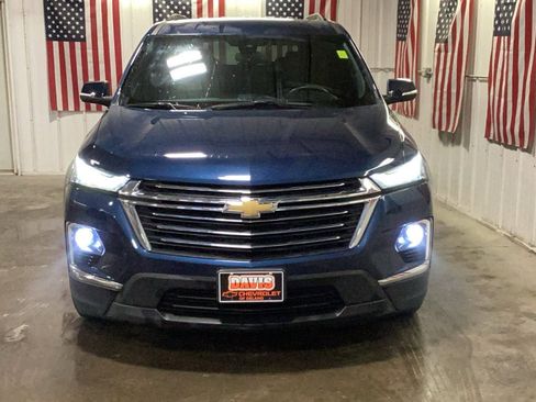 Used 2023 Chevrolet Traverse LT w/ LPO, Floor Liner Package image 16