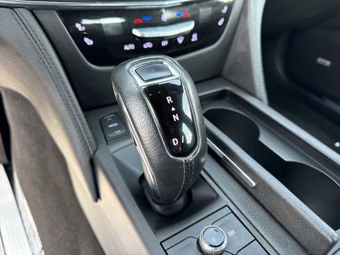 Certified 2019 Cadillac CT6 Luxury w/ Driver Awareness Package AWD/4WD image 20