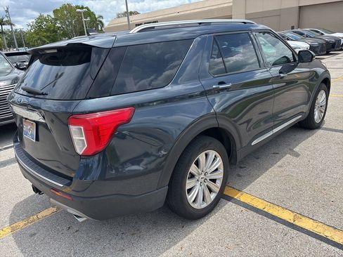 Used 2023 Ford Explorer Limited w/ Equipment Group 301A RWD image 7