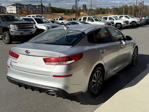 Used 2019 Kia Optima LX w/ LX 17" Wheel Package image 6