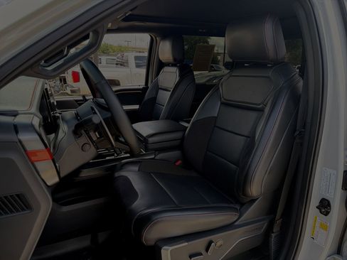 Certified 2024 Ford F150 Raptor AWD/4WD image 11