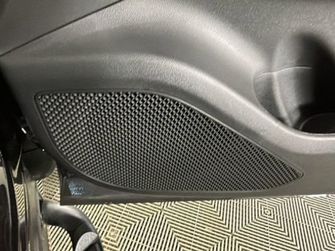 Certified 2025 Hyundai Santa Cruz SEL FWD image 32