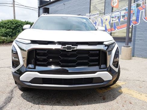 New 2027 Chevrolet Equinox ACTIV w/ Safety and Technology Package AWD/4WD image 2