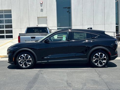 New 2026 Ford Mustang Mach-E Select RWD image 6