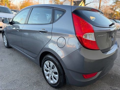 Used 2015 Hyundai Accent GS image 8