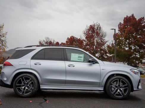 New 2026 Mercedes-Benz GLE 53 AMG 4MATIC image 5